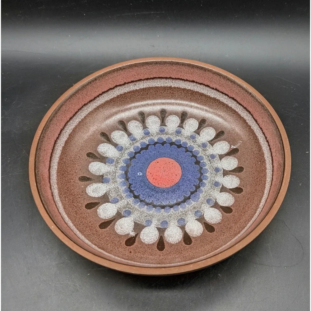 Mid Century Modern Studio Pottery Sunburst Mandala Bowl Brown Blue Red 8 inch